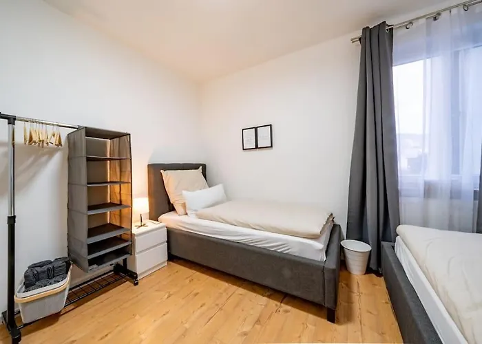Modernisiertes Altbau 3-Zi Apartment