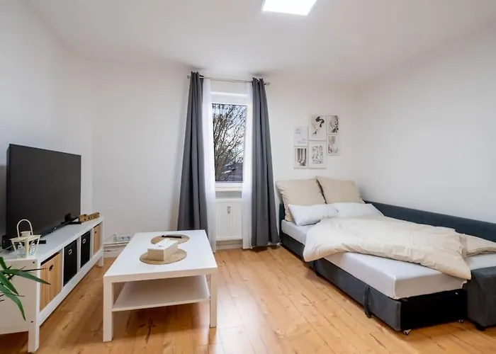 Modernisiertes Altbau 3-Zi Apartment