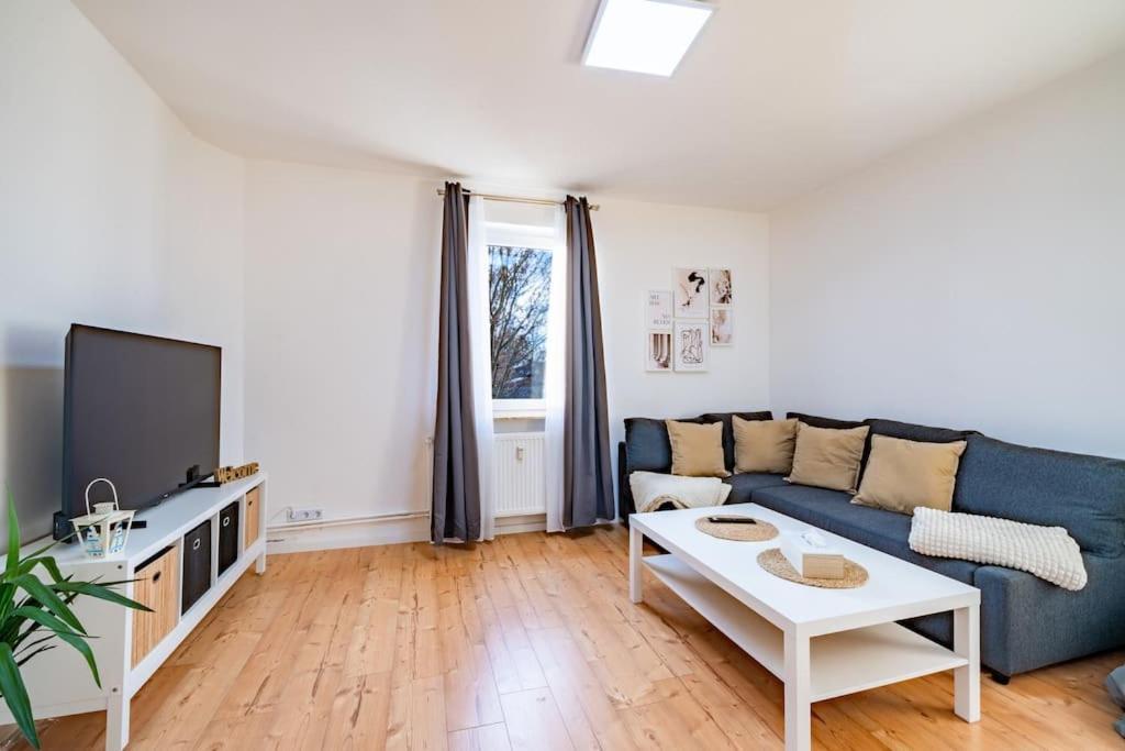 Modernisiertes Altbau 3-zi Apartment